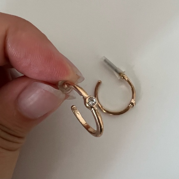 27 pairs of earrings from Claire’s and H&M - Picture 3 of 10